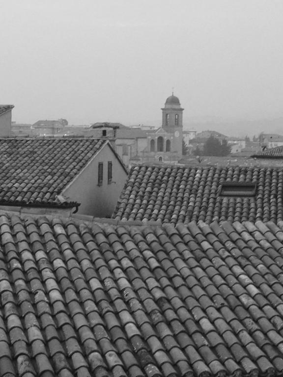 B&B La Dimora Del Capitano Fabriano Extérieur photo