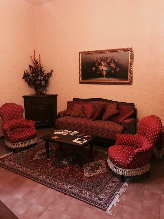 B&B La Dimora Del Capitano Fabriano Extérieur photo